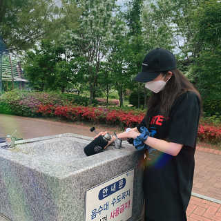 비타맘 지구를 지키는 리퓨리 정수물병 - 플라스틱 남용 예방 — 3점을 준 리뷰어가 2020년 5월 올린 사용 사진