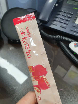 365더건강 에버뷰티 석류콜라겐 젤리 — 4.5점을 준 리뷰어가 2020년 7월 올린 사용 사진