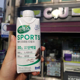 셀렉스스포츠 셀렉스 스포츠 드링크 초콜릿 _ 330ml x 12팩 — 5점을 준 리뷰어가 2020년 11월 올린 사용 사진