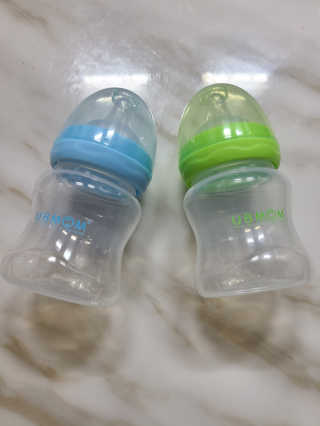 유비맘 신생아젖병 120ml 트리플팩_ 젖꼭지 포함 — 5점을 준 리뷰어가 2020년 8월 올린 사용 사진