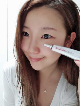 스와니코코 펩타이드 아이크림 튜브형 20ml — 5점을 준 리뷰어가 2020년 9월 올린 사용 사진