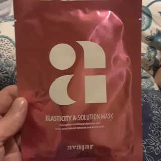 Avajar A-Solution 마스크 — 5점을 준 리뷰어가 2020년 10월 올린 사용 사진