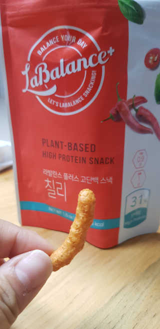 라발란스 플러스 고단백스낵 — 5점을 준 리뷰어가 2020년 6월 올린 사용 사진