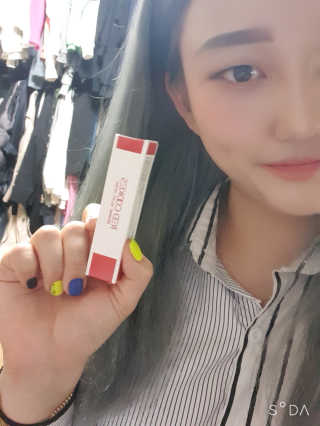 레드쿠키 브라우니 벨벳 립 틴트 — 5점을 준 리뷰어가 2020년 5월 올린 사용 사진