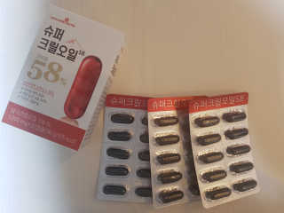메이준뉴트리 슈퍼 크릴 오일58 1000mg x 30캡슐 — 5점을 준 리뷰어가 2020년 5월 올린 사용 사진