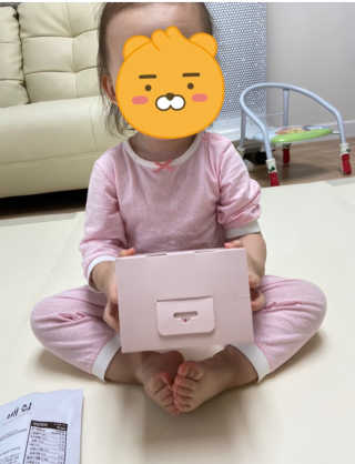 유비맘 트라이탄 코니빨대컵_컬러 랜덤 발송 — 5점을 준 리뷰어가 2020년 10월 올린 사용 사진