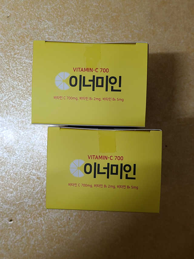 이너미인 VITAMIN-C 700 리뷰 사진