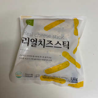 가치식탁 리얼치즈스틱, 리얼크림치즈볼 — 5점을 준 리뷰어가 2020년 10월 올린 사용 사진