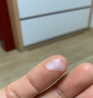 멈칫 멜팅 바디로션,  약산성 바디워시 택 1 — 5점을 준 리뷰어가 2020년 7월 올린 사용 사진