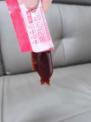 헬스업_쁘띠쁘띠석류콜라겐젤리_20g x 14포 — 4점을 준 리뷰어가 2020년 12월 올린 사용 사진