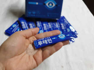 서울약사신협_내몸애눈건강루테인_2g x 50포 — 5점을 준 리뷰어가 2020년 5월 올린 사용 사진