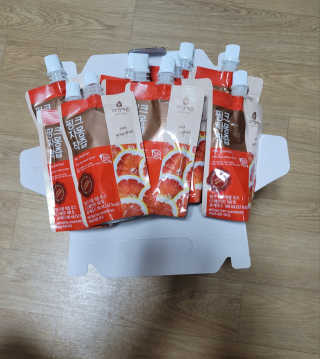 자연에온 핑크 자몽 착즙 100mL 10개입 2BOX — 5점을 준 리뷰어가 2020년 11월 올린 사용 사진