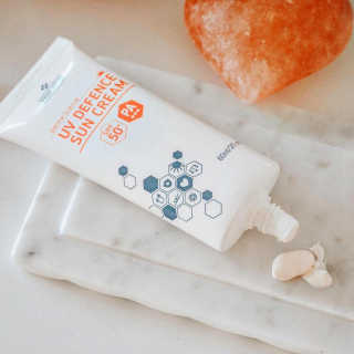 트리티스 US [TREATIS] UV Defence Sun Cream PA+++ / SPF50+ — 4.5점을 준 리뷰어가 2020년 10월 올린 사용 사진