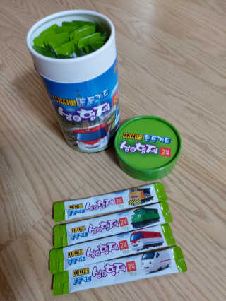 홍건강 띠띠뽀 튼튼키즈 삼형제 1~3단계 10g x 30포 — 5점을 준 리뷰어가 2020년 5월 올린 사용 사진