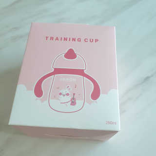 유비맘 트라이탄 코니빨대컵_컬러 랜덤 발송 — 5점을 준 리뷰어가 2020년 12월 올린 사용 사진