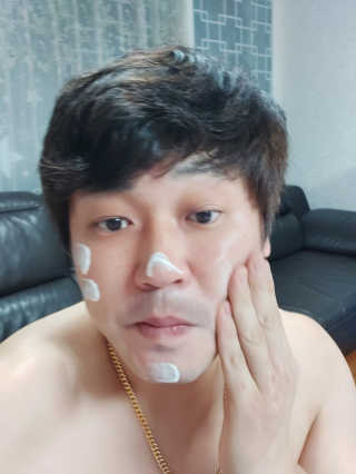더말로지카 슈퍼 리치 리페어 — 5점을 준 리뷰어가 2020년 12월 올린 사용 사진