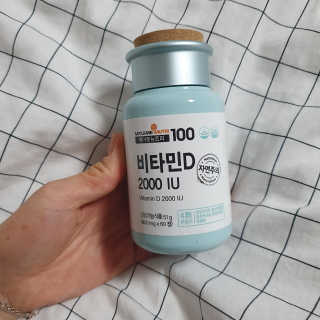 메이준뉴트리100 비타민D 2000IU — 5점을 준 리뷰어가 2020년 4월 올린 사용 사진