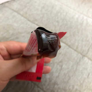 헬스업_쁘띠쁘띠석류콜라겐젤리_20g x 14포 — 5점을 준 리뷰어가 2020년 10월 올린 사용 사진