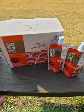 자연에온 핑크 자몽 착즙 100mL 10개입 2BOX — 5점을 준 리뷰어가 2020년 10월 올린 사용 사진