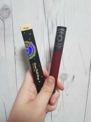 [블랙루즈] 크림 마뜨 루즈 시즌1 택1+랜덤1 — 5점을 준 리뷰어가 2020년 4월 올린 사용 사진