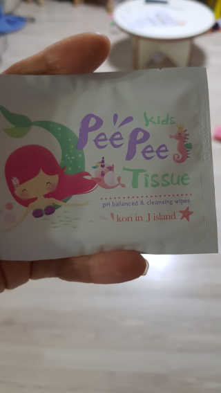 코리인제이아일랜드 키즈 피피티슈  Kids Pee Pee Tissue — 4.5점을 준 리뷰어가 2020년 10월 올린 사용 사진