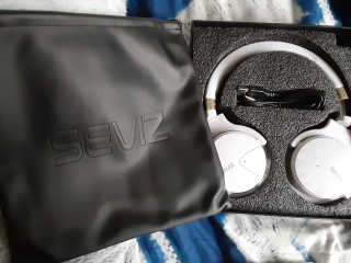 SEVIZ Bluetooth Headphones 10 3color — 5점을 준 리뷰어가 2020년 4월 올린 사용 사진