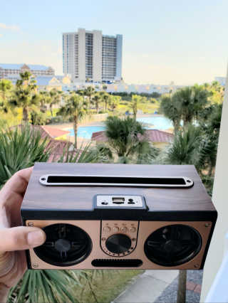 SEVIZ RETRO20W 레트로 블루투스 스피커 — 5점을 준 리뷰어가 2020년 6월 올린 사용 사진
