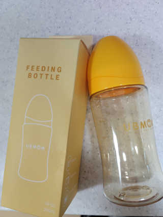 유비맘 PPSU 젖병 노꼭지_260ml_컬러 랜덤 발송 — 5점을 준 리뷰어가 2020년 9월 올린 사용 사진