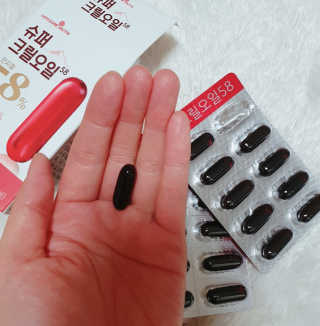 메이준뉴트리 슈퍼 크릴 오일58 1000mg x 30캡슐 — 5점을 준 리뷰어가 2020년 5월 올린 사용 사진