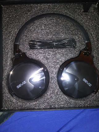 SEVIZ Bluetooth Headphones 10 3color — 5점을 준 리뷰어가 2020년 6월 올린 사용 사진