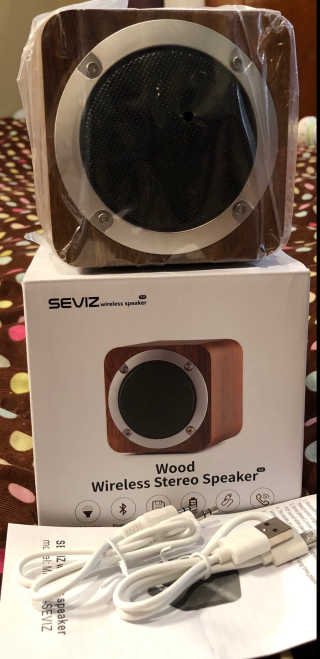 SEVIZ MINI10W 레트로 블루투스 스피커 — 4점을 준 리뷰어가 2020년 10월 올린 사용 사진