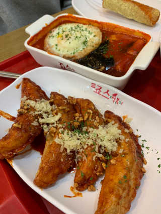죠스떡볶이 [죠스푸드] 짜빠떡볶이+떡또그+범벅만두 신메뉴 3종 — 5점을 준 리뷰어가 2020년 4월 올린 사용 사진
