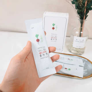 유유네이처 머빈스 젤리 레드비트 콜라겐 — 3.5점을 준 리뷰어가 2020년 4월 올린 사용 사진