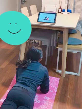 [건강한친구들] 케어링 + 거북목 교정 스트레칭 홈트 — 5점을 준 리뷰어가 2020년 9월 올린 사용 사진