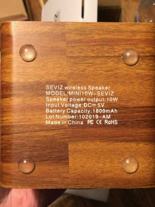 SEVIZ MINI10W 레트로 블루투스 스피커 — 4점을 준 리뷰어가 2020년 10월 올린 사용 사진