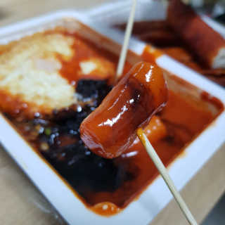 죠스떡볶이 [죠스푸드] 짜빠떡볶이+떡또그+범벅만두 신메뉴 3종 — 5점을 준 리뷰어가 2020년 4월 올린 사용 사진
