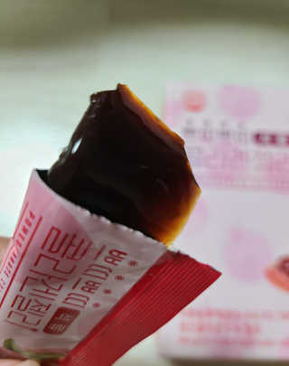 헬스업_쁘띠쁘띠석류콜라겐젤리_20g x 14포 — 4.5점을 준 리뷰어가 2020년 10월 올린 사용 사진