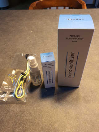 온가족 위생습관, 72스퀘어 손소독제 300ml+30mlx2 구성 — 5점을 준 리뷰어가 2020년 10월 올린 사용 사진