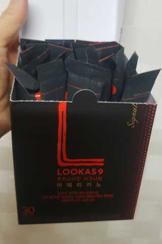 루카스나인 아메리카노 30T, 라떼 10T — 4.5점을 준 리뷰어가 2020년 4월 올린 사용 사진
