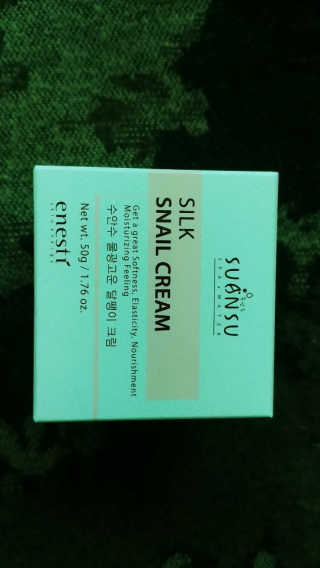 (주)에네스티 [에네스티] 수안수 물광고운 달팽이 크림 50g — 4.5점을 준 리뷰어가 2020년 4월 올린 사용 사진