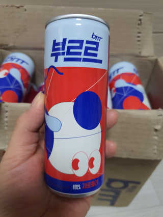 [칼로리 걱정 NO 제로칼로리 탄산음료]  부담없이 즐기는 부르르Brrr~~ 제로 콜라 — 5점을 준 리뷰어가 2020년 11월 올린 사용 사진