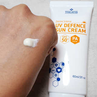 [트리티스] UV 디펜스 선크림 PA+++ / SPF50+  60ml — 5점을 준 리뷰어가 2020년 10월 올린 사용 사진