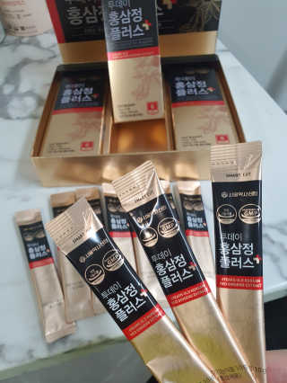 서울약사신협_투데이홍삼정플러스스틱_10g x 30포 — 5점을 준 리뷰어가 2020년 12월 올린 사용 사진