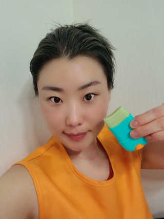 다슈코리아 다슈 솔루션 시카 쉴드 선스틱 — 5점을 준 리뷰어가 2020년 6월 올린 사용 사진