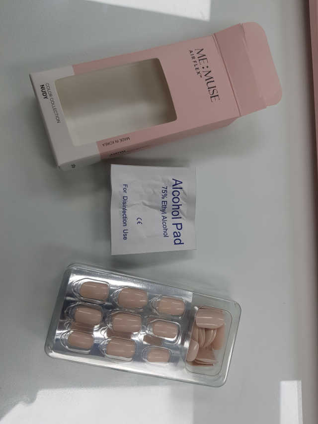 미뮤즈 에어플렉스 네일팁 페디팁 리뷰 사진