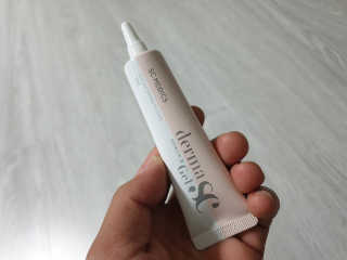 derma SC-Gel 더마에스씨 겔 20g — 5점을 준 리뷰어가 2020년 5월 올린 사용 사진