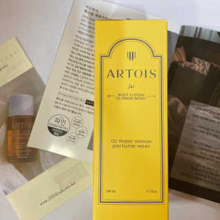 아르투아 ARTOIS 꽃밭에 누운듯 은은한 꽃향기, 아르투아 자르 바디로션 — 4.5점을 준 리뷰어가 2020년 7월 올린 사용 사진