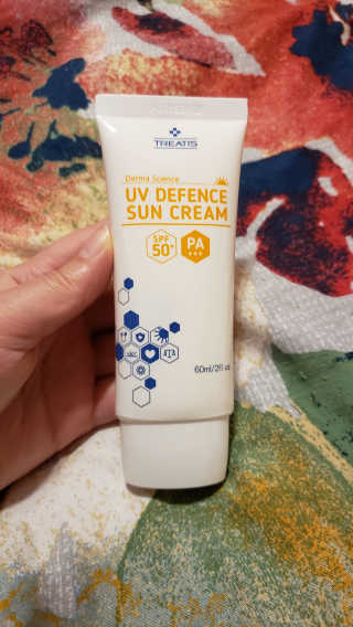 트리티스 US [TREATIS] UV Defence Sun Cream PA+++ / SPF50+ — 4.5점을 준 리뷰어가 2020년 11월 올린 사용 사진