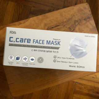 C.Care 프리미엄 3겹 페이스 마스크 50개 상자 포함 피부 친화적인 부드러운 안감 Made in Korea FDA 승인 — 4.5점을 준 리뷰어가 2021년 1월 올린 사용 사진