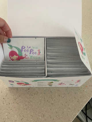 코리인제이아일랜드 키즈 피피티슈  Kids Pee Pee Tissue — 5점을 준 리뷰어가 2020년 10월 올린 사용 사진
